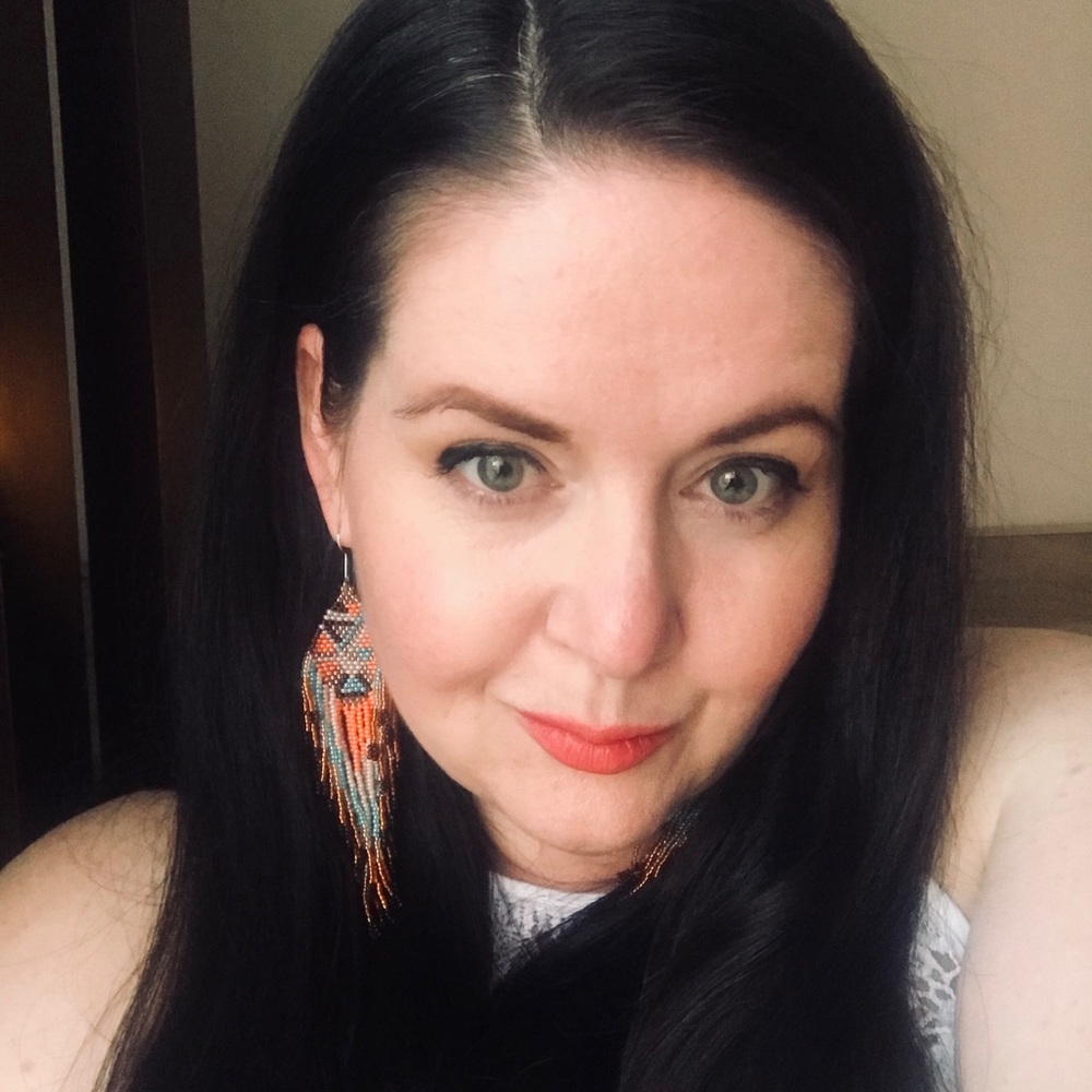 Meet your Posher, Schahara